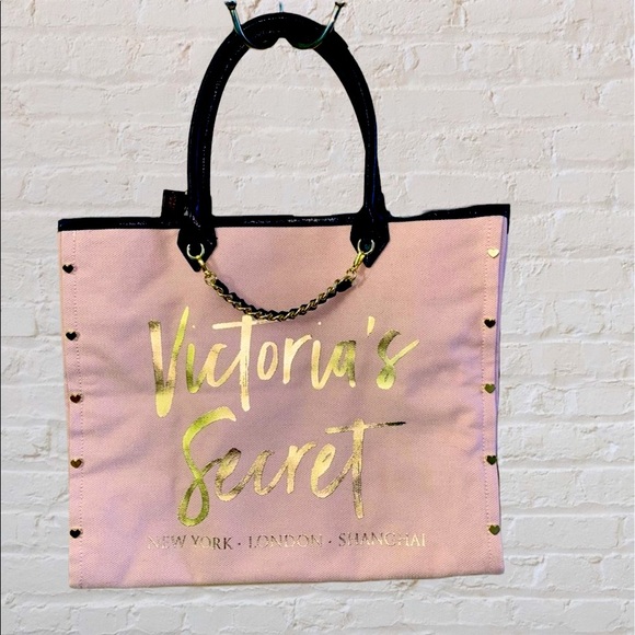 Victoria's Secret Handbags - NEW! Victoria's Secret Blush Pink Canvas Tote Travel Bag NWT